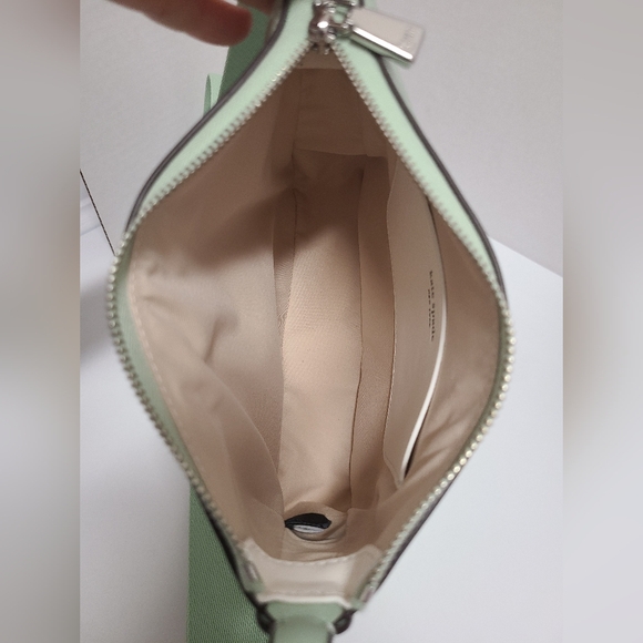 Kate Spade NY LABEL Smooth Leather 3-in-1 Crossbody Bag in Mint Green Pistachio - Picture 15 of 16